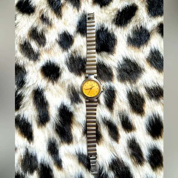 Dunhill | Accessories | Dunhill Millennium Womens Watch  display picture 2